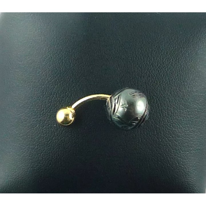 Piercing de ombligo de oro de 18 quilates con perla de Tahití grabada