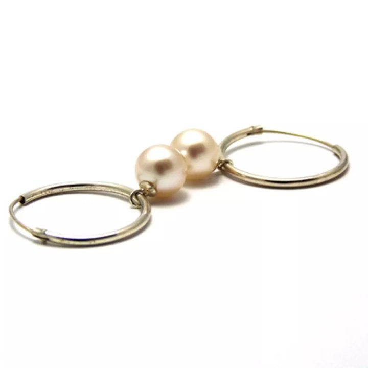 Aros de plata con perlas Akoya blancas