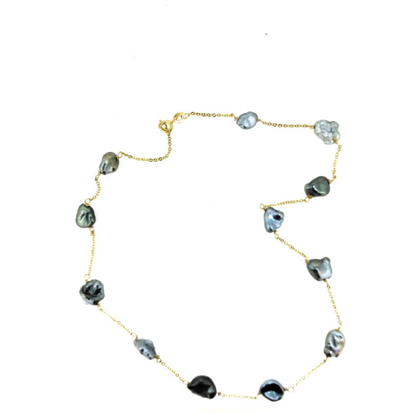 Gold necklace with Keshi pearls