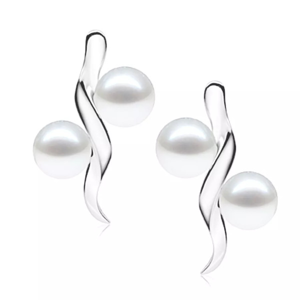 Niha silver and white Akoya pearl earrings