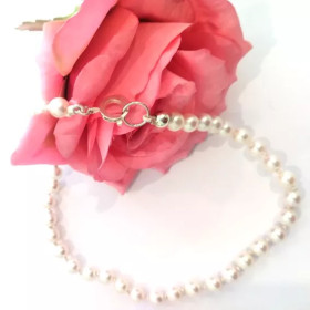 Collier choker perles d'eau douce