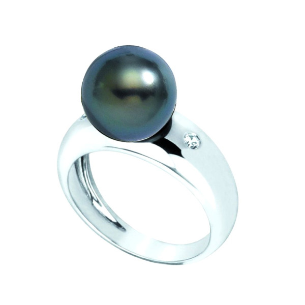 Margot Sterling silver ring with Tahitian pearl