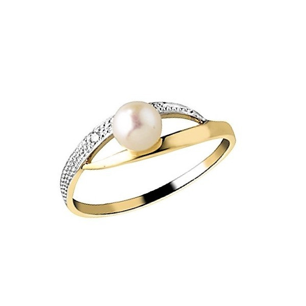Paula 18k gold and diamond ring with its freshwater pearl