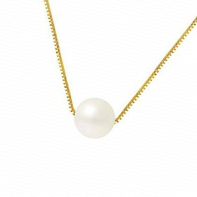 18k gold necklace with a pink cultured pearl