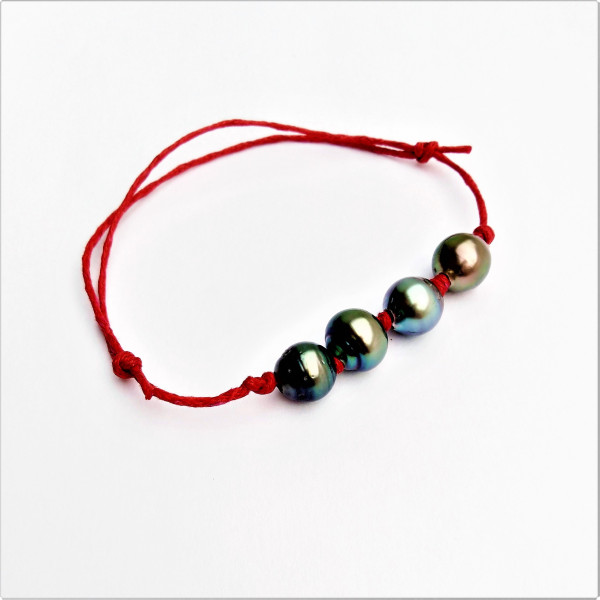 Bracelets coton rouge 4 perles de Tahiti cerclées Mamiti
