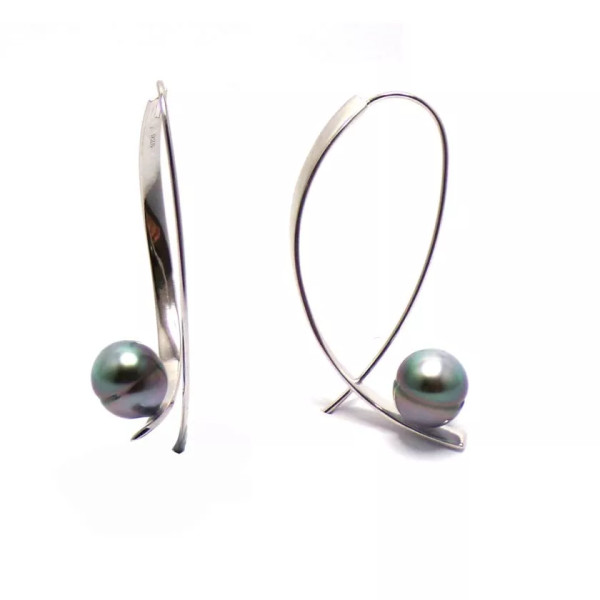 Poe Motu Tahitian pearl silver earrings