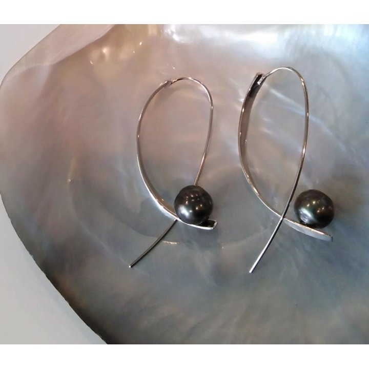 Aros de plata con perlas de Tahití con anillos
