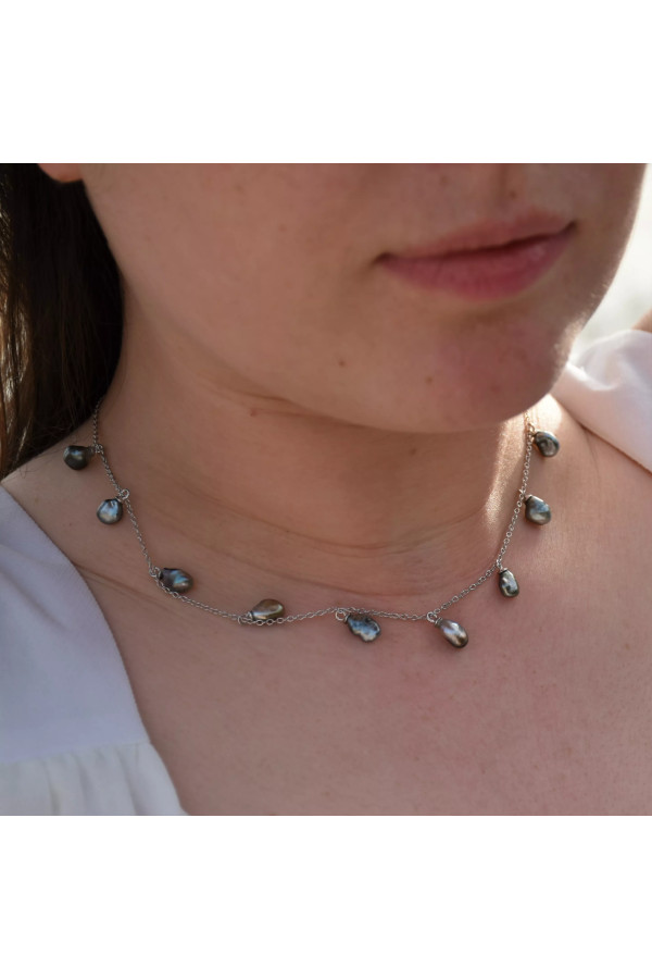 Collier en argent rhodié avec perles noires 40+5cm