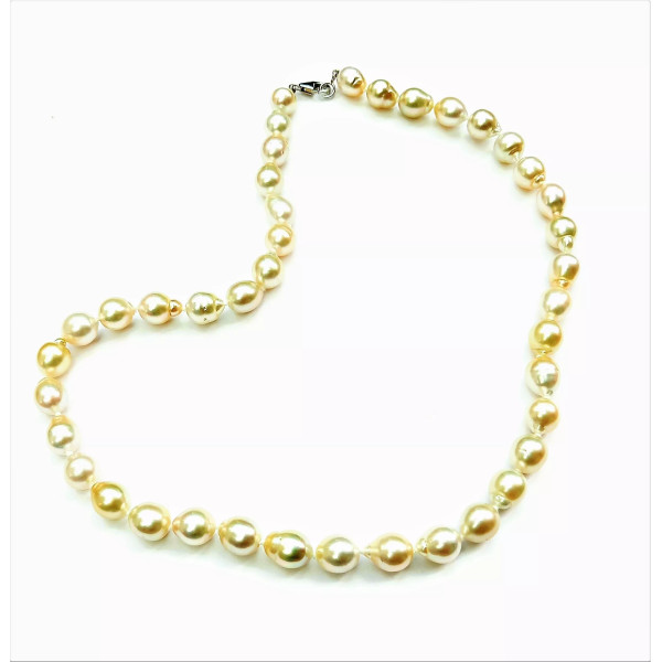 Fabiola baroque Australian pearl necklace . Poemana bijoux
