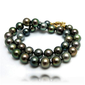 Collier de perles de culture de Tahiti rondes 9-10 mm