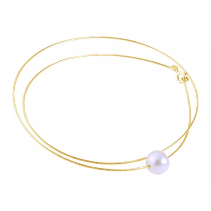Collar de oro de 18 quilates con perla cultivada de agua dulce