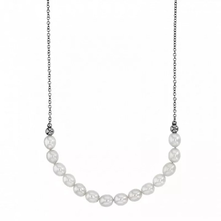Collana di perle d'acqua dolce ovali Lara.