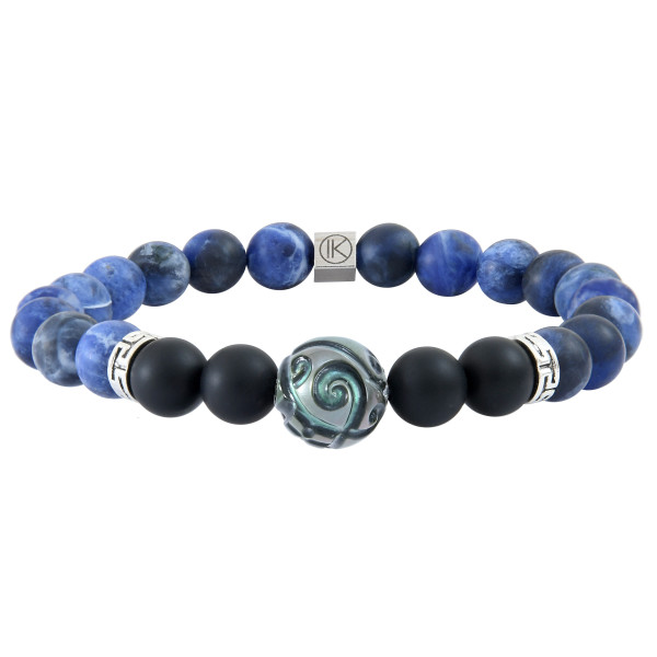 Engraved Tahitian pearl bracelet, black agate and sodalite, frosted appearance