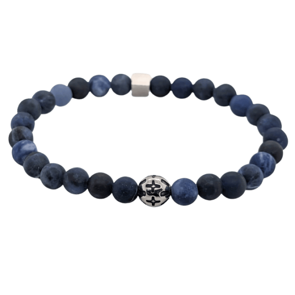 Sodalite bracelet with frosted appearance and steel pearl motif