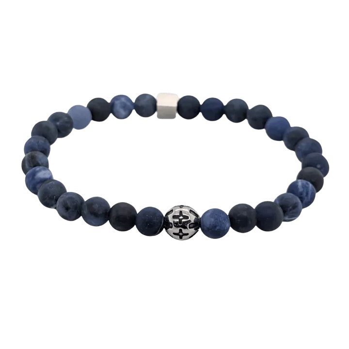 Armband aus mattem Sodalith mit gemusterter Stahlperle