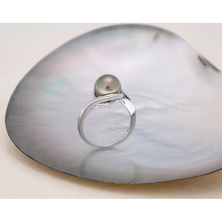 Anillo Johana con perla de Tahití redonda