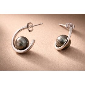 Oreva – Sterling Silver Hoops with Circled Tahitian Pearls